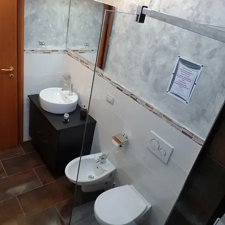 شقة Andrea's - Chiasserini ميلان